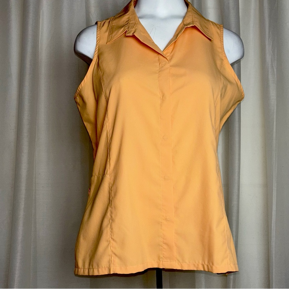 Royal Robbins Snap Front Sleeveless Summer Top
